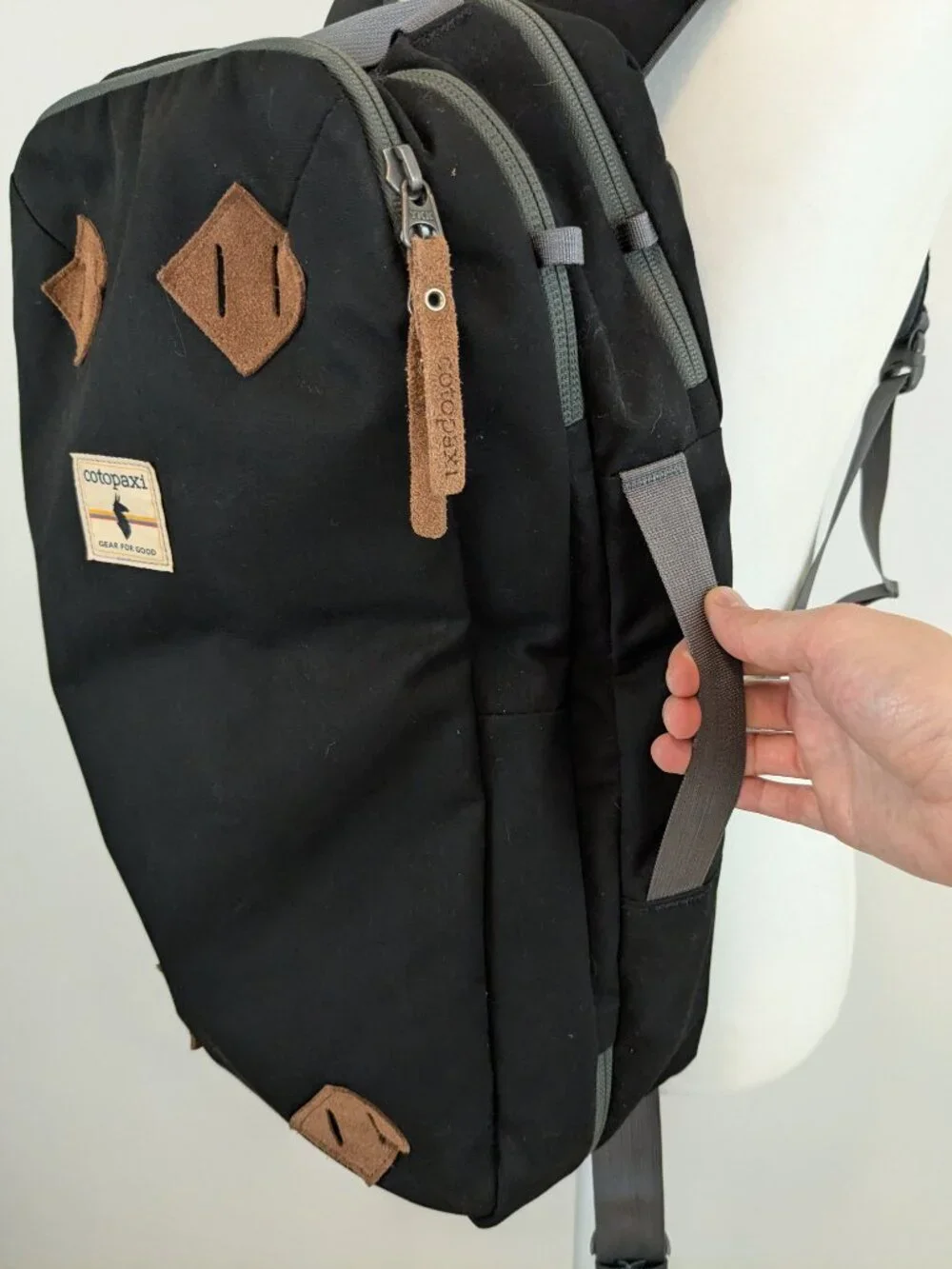 Cotopaxi Nazca 24L Travel Backpack Dufflebag Black Canvas